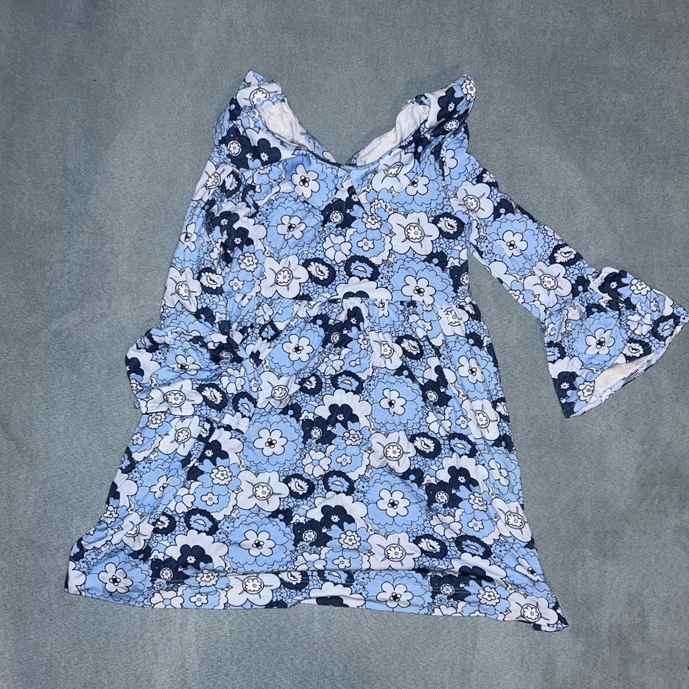 Kate Quinn dress